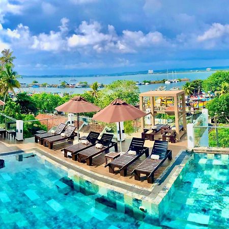 Emerald Bay Resort มิริสซา ภายนอก รูปภาพ