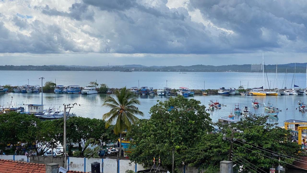Emerald Bay Resort มิริสซา ภายนอก รูปภาพ